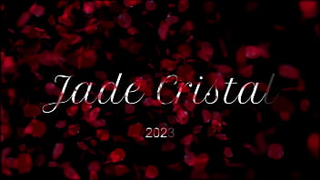 Jade ready waiting for her college friend to arrive