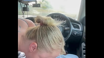 After missing the bus she ordered a taxi when she left home she forgot her card at home so she had to give the driver a blowjob as a reward for the ride