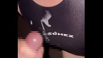 【個人撮影】素人の人妻に競泳水着を着させてぶっかけ