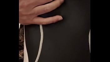 【個人撮影】素人の人妻に競泳水着を着させてぶっかけ