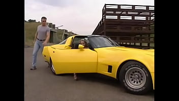 Tyra misoux corvette