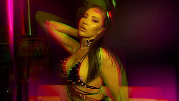 Melissa stratton enjoys foot worshipping and a hot facial