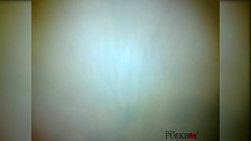 Así te gusta papi o prefieres seguir viendo pelicula sentones anal le gusta por el culo y solita se lo acomoda