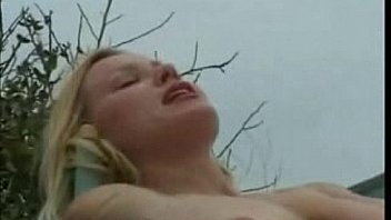 Outdoor sex nice girl