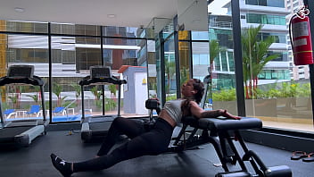 Smell my dirty bush and my sweaty ass after training