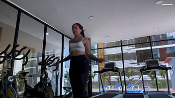 Smell my dirty bush and my sweaty ass after training