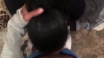 Exclusivo coloquei para mamar e acabei comendo ela de quadro