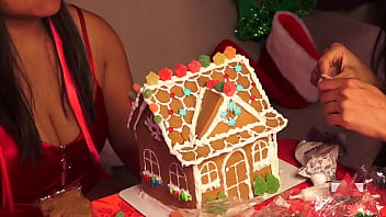 Edible building made of spice part to