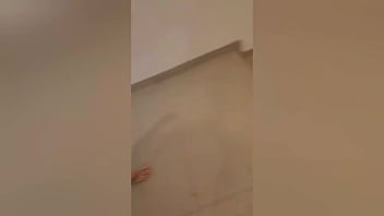 Party slut cheats on husband with double penetration