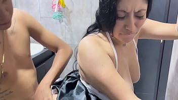 Mi jefe me dar una buena follada y le saco toda su lecha