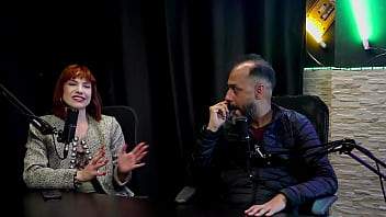 Foi vendado em uma cena tudo mudou nesses últimos dois anos e virou uma marca e a revista sexy reh queen & kstro watch sheer red