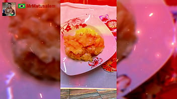 Já pensei em desistir mil vezes mas uma voz dizia continua