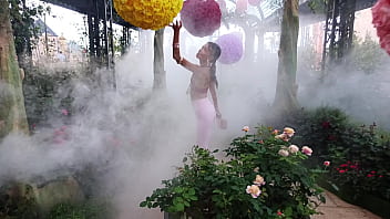 I showed my ass to all city before got huge load of cum on it