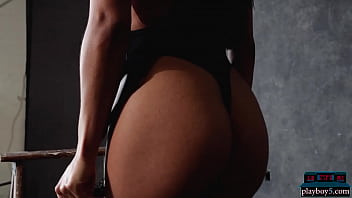 Big ass muslim babe is a delicious curvy playmate centerfold who likes to get naked for us Big ass muslim babe is a delicious curvy playmate centerfold who likes to get naked for us