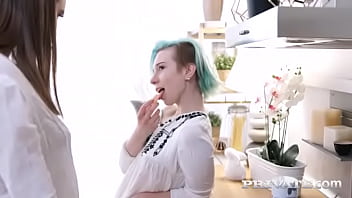 Vikalita and alice klay enjoy hot threesome