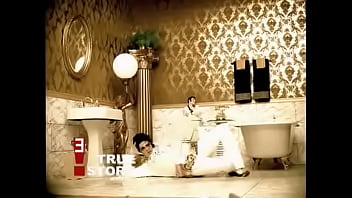 Blanquito se folla a cosplayee sexy elvis prestley