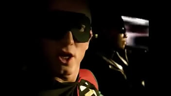 Blanquito se folla a cosplayee sexy elvis prestley