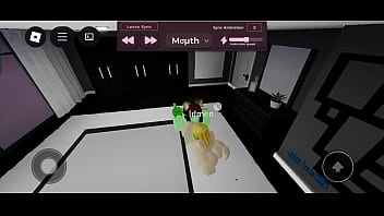 Follando en roblox