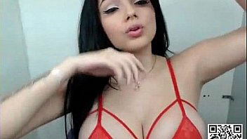 Webcam school girl doing naughty stuff