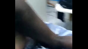 Minha esposa gozando feito louca na rola do meu melhor amigo