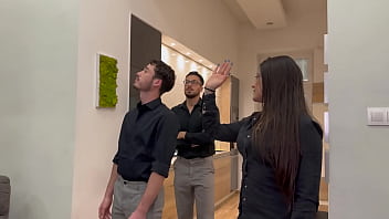 Double penetration for the real estate agent – pussy and ass destroyed during visit