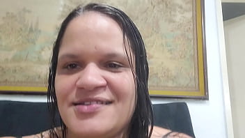 Video dedicado a ricardo arjona de sua querida paty bumbum