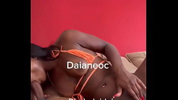 Que delícia amo mama gostoso