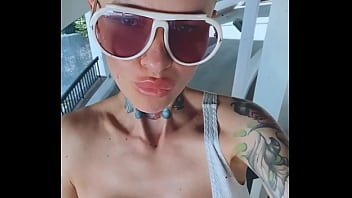 Bald girl wishes you a great day