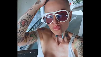 Bald girl wishes you a great day