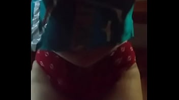 Me acompañas estoy sola