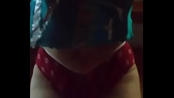 Me acompañas estoy sola