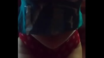 Me acompañas estoy sola