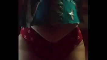 Me acompañas estoy sola