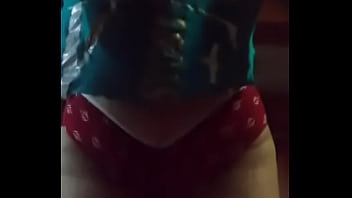 Me acompañas estoy sola