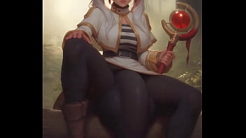 Hermosa chica de cabello blanco sentada en el bosque