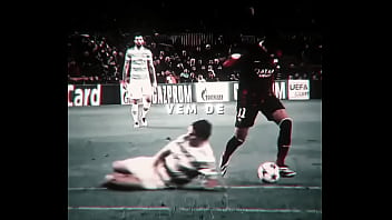 Neymar metendo forte nas espanholas