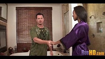 Sensual massage 1424