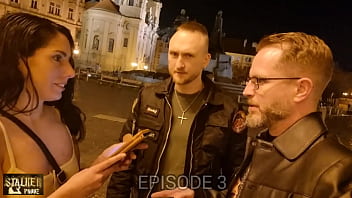 Dry awesome 0% pussy session for linda del sol by 2 stalking tourists rough sloppy face fucking ball deep anal