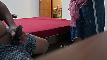 Poornima bhabhi seeing cock