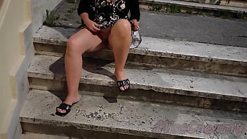 Public orgasm fingering with short skirt in almost caught misscreamy