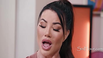 Seeing is believing gliding is understanding