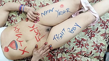 New year christmas celebrations dildo fucked her big ass and pussy wearing red gown white bra black hijab New year christmas celebrations dildo fucked her big ass and pussy wearing red gown white bra black hijab