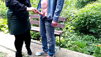 I can't be friends with my mother in law i want to cum on her