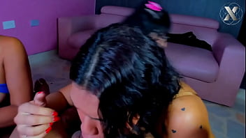 Girl with glasses gives blowjobs in pov leaving the cock drooling