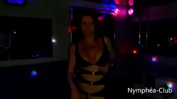 Vivement la fin du confinement qu'on puisse retourner en club ça me manque