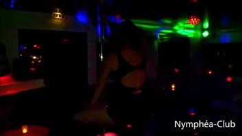 Vivement la fin du confinement qu'on puisse retourner en club ça me manque