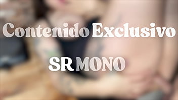 Mi amigo se meta a bañar y no resisto cojerme a su novia