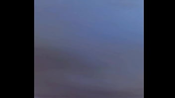 Mi hermanastra se pone lentes para chupar mi verga