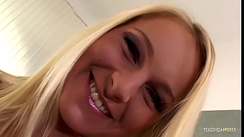 Cheating wife nikki sun wants two guys to stuff her holes with their monster cocks