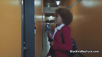 Ebony teen spreads wide for tutor